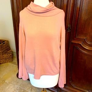 Blush/pink sweater